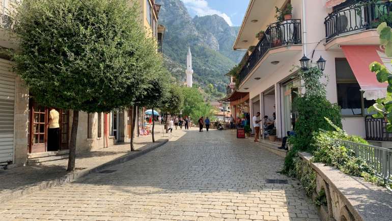 Albania Durazzo volo e hotel